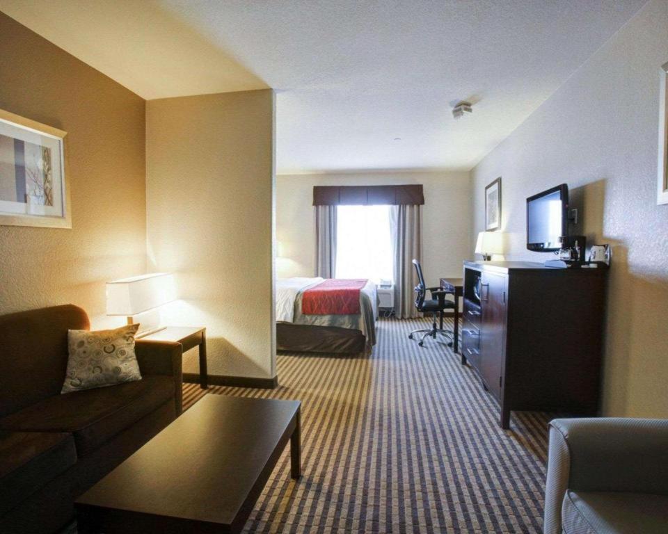 Comfort Inn & Suites Navasota Exteriör bild