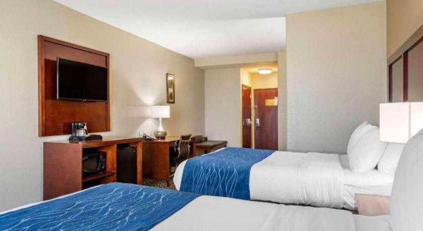 Comfort Inn & Suites Navasota Exteriör bild